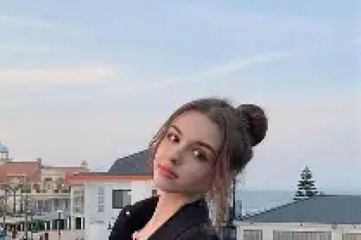 婉婷自曝曾为已婚男怀孕网友扒出：男方疑是董璇前夫高云翔！