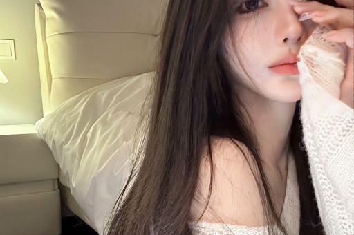 Lisa被曝出新瓜惨遭LV三公子虐弃后疯魔拉同伴下水当上位筹码