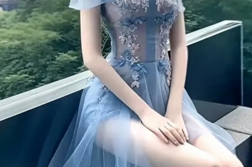 比大罗私生活还乱！60岁巴西传奇罗马里奥交往23岁女友后又出轨