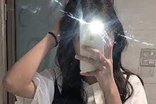 汤姆·哈迪片场耍大牌被开除：傲慢态度再惹争议！