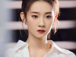 张艺凡的双面人生：从芭蕾天才到被甲沟炎和情伤夹击的女星